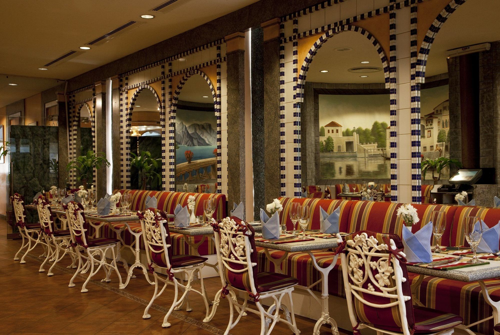 ריאד Al Khozama Hotel מסעדה תמונה
