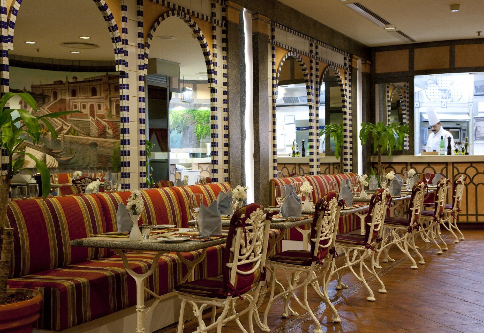 ריאד Al Khozama Hotel מסעדה תמונה